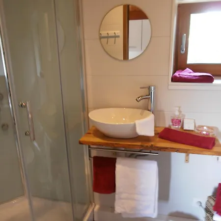 Holiday home Gite Les Mesanges